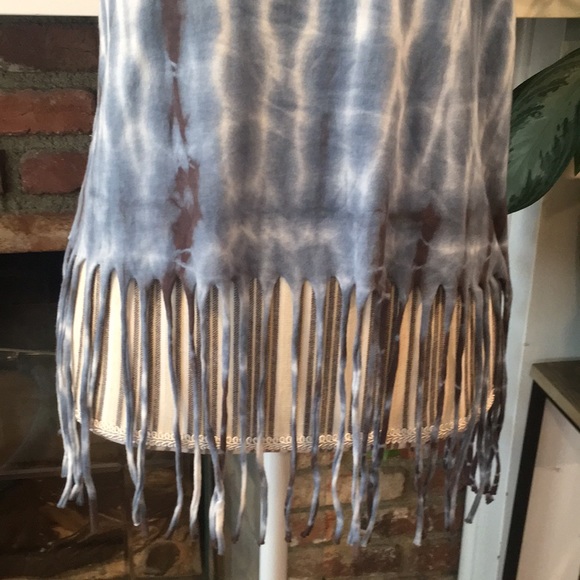 Tina Jo TIE DYED fringed tank top! - Picture 2 of 6